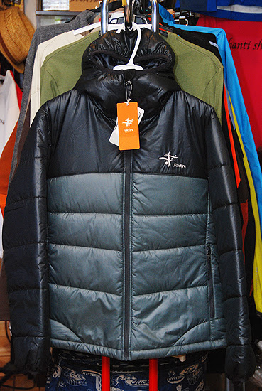 Foxfire(フォックスファイヤー) 中綿入りジャケット 新品・タグ付き 半額！ | kadoyasho-tenのブログ