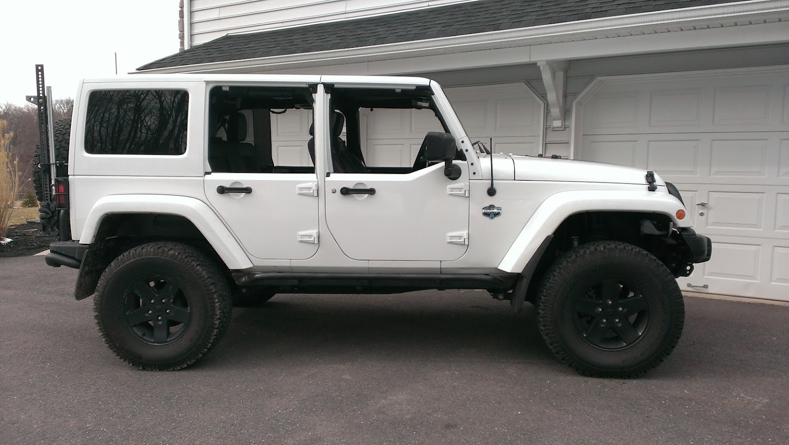 4.5 lift with 35's pics - American Expedition Vehicles - Product Forums