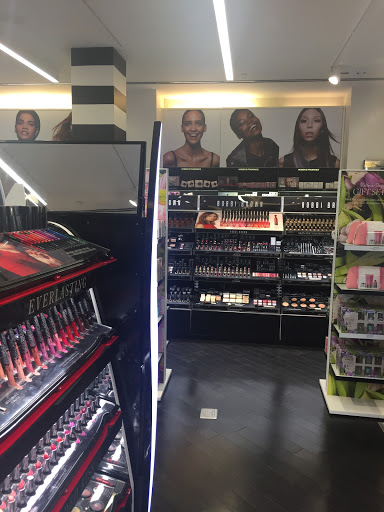 Cosmetics Store «SEPHORA», reviews and photos, 338 W Hillcrest Dr, Thousand Oaks, CA 91360, USA