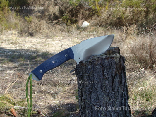 Ante todo, Supervivencia..... Spain-Survival: El "Senderista". Una  ecografía me ha llegado, el cuchillo ya tiene forma. / Por "locoatardecer".