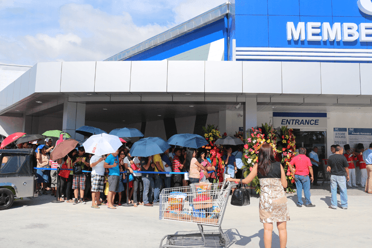 S&R Membership Shopping Opens in Imus, Cavite
