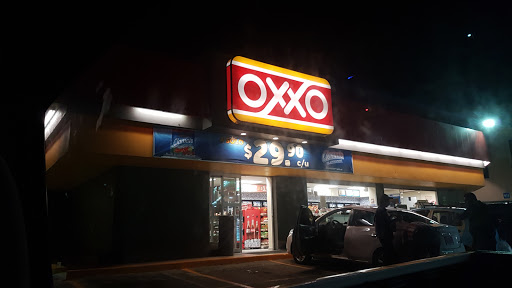Oxxo, Huauchinango - Tulancingo Carretera 32, El Potro, 73176 Huauchinango, PUE, México, Supermercado | PUE