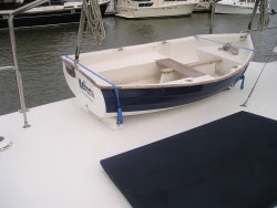 Dinghy.bmp