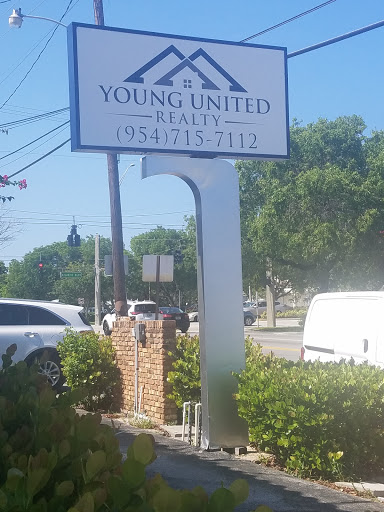 Real Estate Agency «YOUNG UNITED REALTY, Pompano Beach Real Estate Agency and Luxury Homes for Sale», reviews and photos, 9 SE 11th Ave b, Pompano Beach, FL 33060, USA