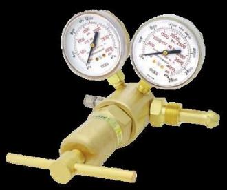 High pressure regulator