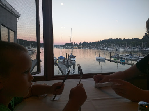 Restaurant «MarketPlace Grille», reviews and photos, 8825 N Harborview Dr, Gig Harbor, WA 98332, USA