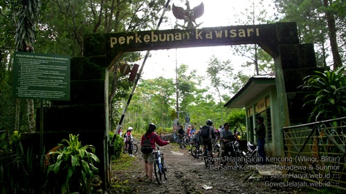 Gerbang Perkebunan Kawisari