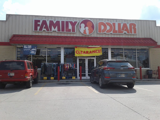 Dollar Store «FAMILY DOLLAR», reviews and photos, 108 Main St, Brookville, IN 47012, USA