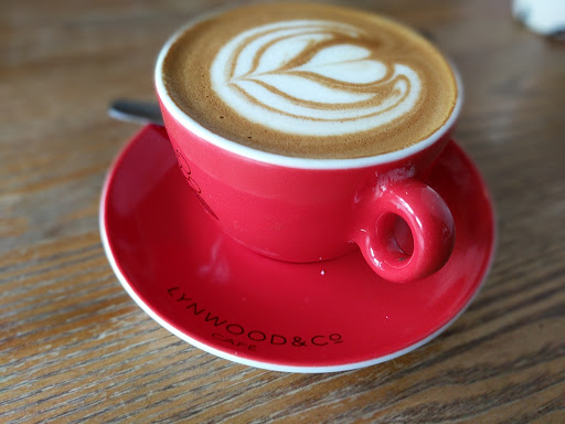 Lynwood & Co Café