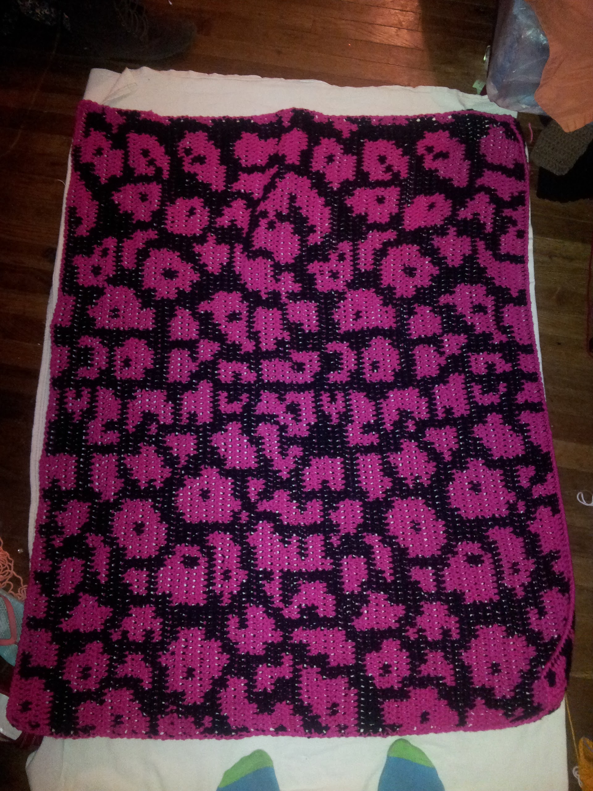 LoveTangled: Cheetah Print blanket pattern