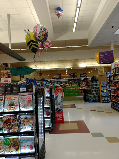 Supermarket «Super Stop & Shop», reviews and photos, 932 N Montello St, Brockton, MA 02301, USA