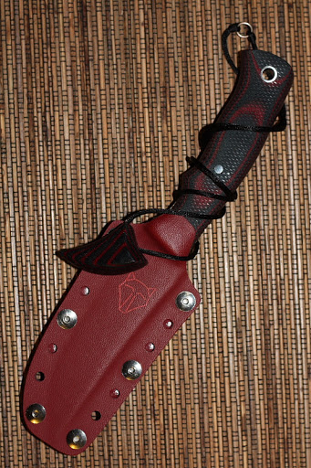 Нож РВС Данди. Ножны кайдекс для крокодила Данди. 9 Красных ножен. 9 Красных ножен обои.