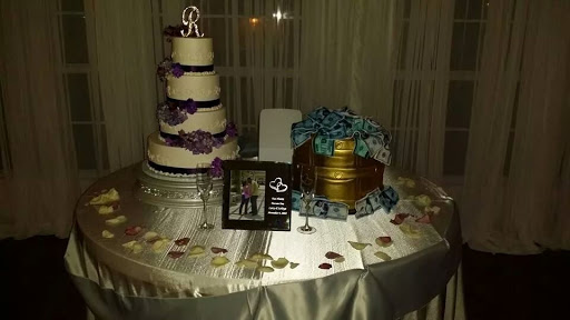Wedding Bakery «Cakes & More Bakery», reviews and photos, 5525 Blanco Rd #122, San Antonio, TX 78216, USA