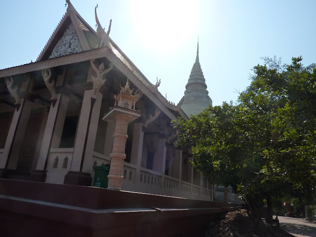 Blog de voyage-en-famille : Voyages en famille, Phnom Penh de long en large