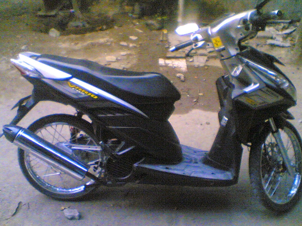 Motor Vario Modifikasi Standar