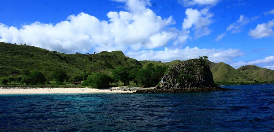 Foto wisata pulau komodo