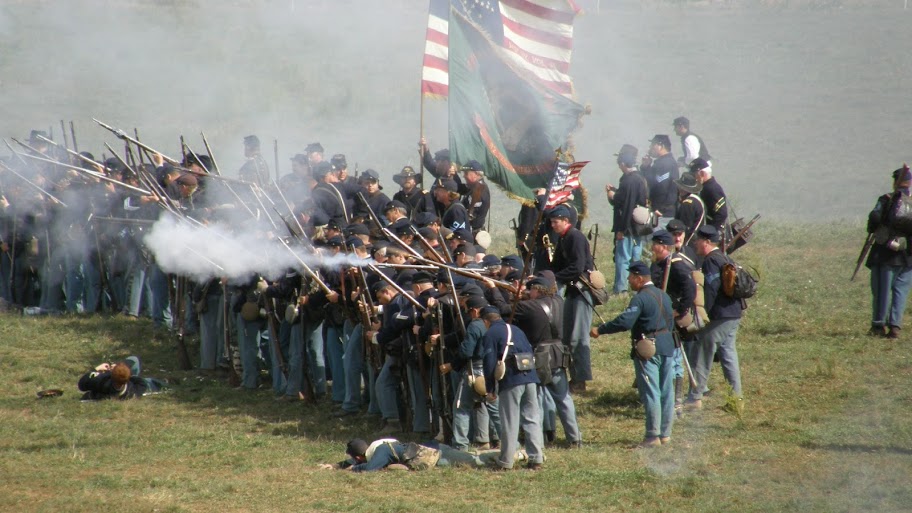 On Campaign: Bloody Lane: Battle of Antietam 150th Reenactment Photos