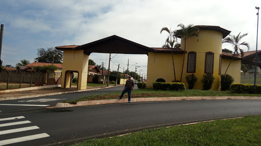 Portal De Santa Rita Do Passa Quatro, Av. Severino Meireles, 137 - Vila Bandeirantes, Santa Rita do Passa Quatro - SP, 13670-000, Brasil, Atração_Turística, estado Sao Paulo