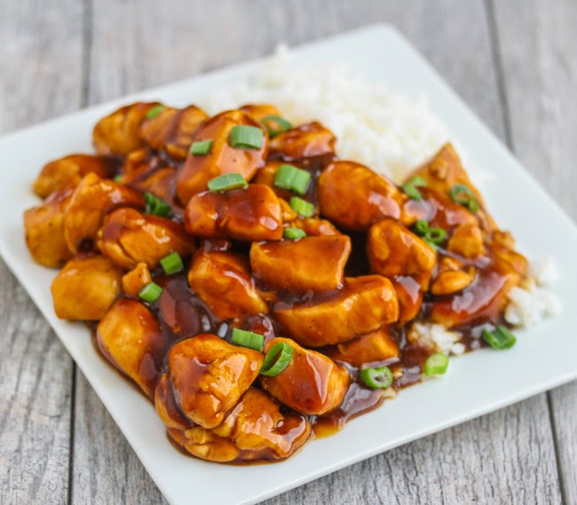 close-up photo of a plate of orange chicken