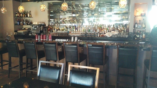 French Restaurant «Le Paon Restaurant», reviews and photos, 73399 El Paseo #200, Palm Desert, CA 92260, USA