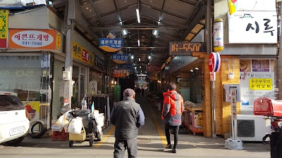 Photos of Lotte Cinema