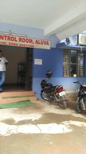 Aluva Police Control Room, Sub Jail Rd, PWD Quarters, Periyar Nagar, Aluva, Kerala 683101, India, Police_Station, state KL