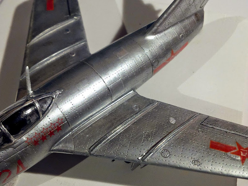 Miss Louise et ses potes: [ESCI] 1/72 - North American F-100D Super Sabre  "Pretty Penny" - Page 4 IMG_20150102_171545