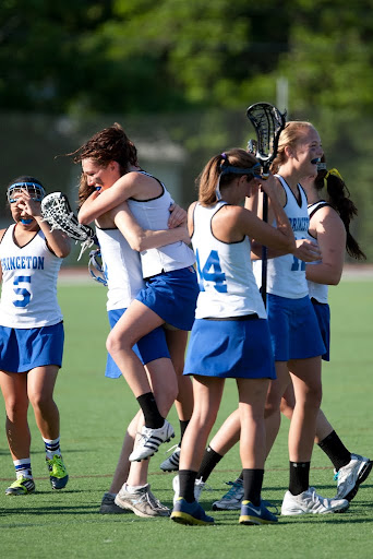 IMAGE: https://lh6.googleusercontent.com/-dlnWIMyD3ck/T7f3FHomiVI/AAAAAAAAGes/eQrtBt6d6x4/s512/_O0V0498.jpg