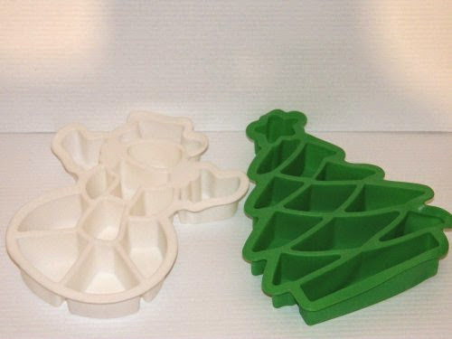  2 Piece Set Holiday Christmas Tree and Snowman Pull Apart Take Apart Silicone Cake Baking Pans. Looks Like One Cake.