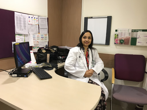 Dr. Vaishali Sharma MD (AIIMS) Best Gynaecologist in South Delhi, Fortis Flt Lt Rajan Dhall Hospital, Aruna Asaf Ali Marg, Sector B1, Vasant Kunj, New Delhi, Delhi 110070, India, Endoscopist, state UP