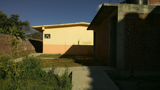 Escuela de Educación Especial, s/n, Centro, Aporo, Mich., México, Escuela de educación especial | MICH