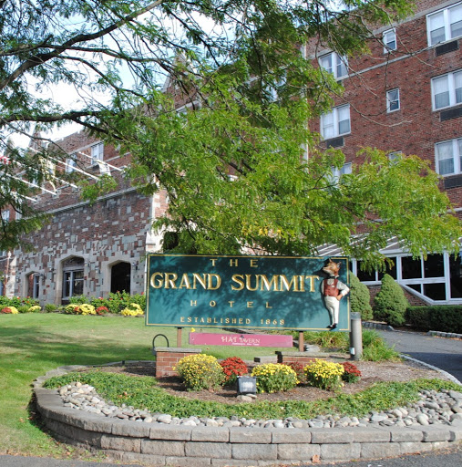 The Grand Summit Hotel