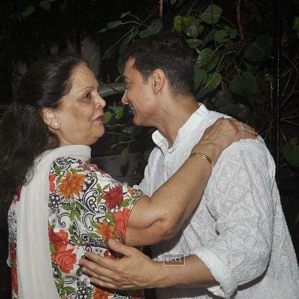 Aamir Khan with a relative during Eid at former's residence in Mumbai, on July 29, 2014.(Pic: Viral Bhayani)