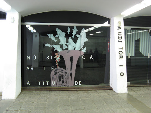 Teatro Universitário de Curitiba - TUC, Galeria Júlio Moreira, Tv. Nestor de Castro, s/nº - Centro, Curitiba - PR, Brasil, Teatro_de_artes_cénicas, estado Paraná