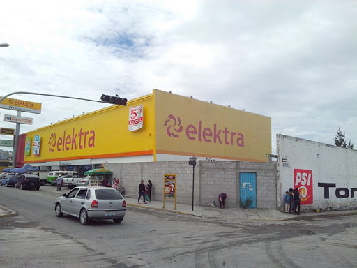 Elektra Puebla Tecamachalco, Avenida 9 Oriente 802, Centro, 75480 Tecamachalco, Pue., México, Decoración de interiores | PUE