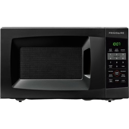  Frigidaire FFCM0724LB 700-watt Countertop Microwave, 0.7 Cubic Feet, Black