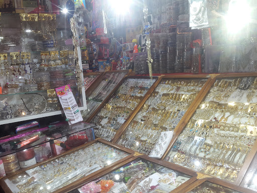 New Gazi Fashion Jewellery Shop, Dargah Shareef Road, Baikuntha, Bahraich, Uttar Pradesh 271801, India, Jeweller, state UP
