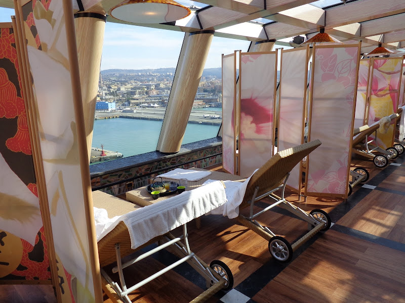 А включите-ка мне усилители качки! А подайте-ка белых пиджаков. Costa Paсifica февраль 13г