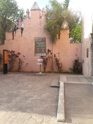 San Roque, Calle 38, Centro, Valladolid, Yuc., México, Institución religiosa | YUC
