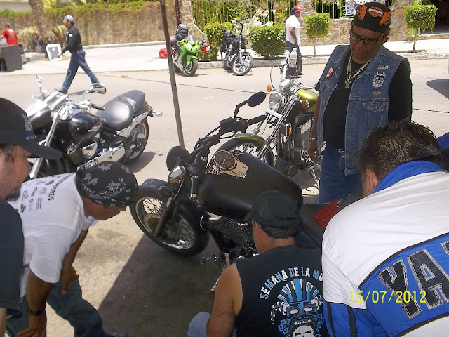 Ir a 1er Encuentro Estatal de Motoclubes...Todos Santos B.C.S.