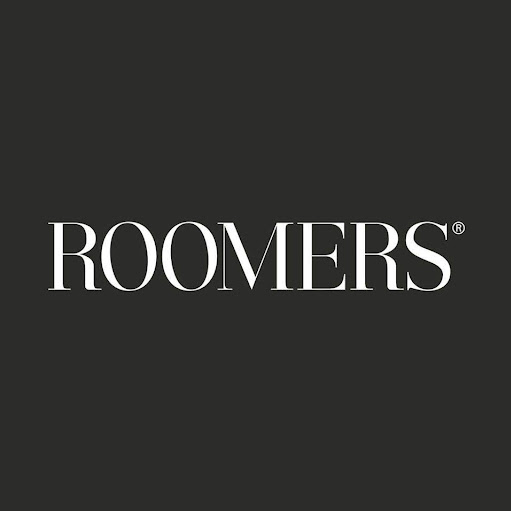 Roomers Bar logo