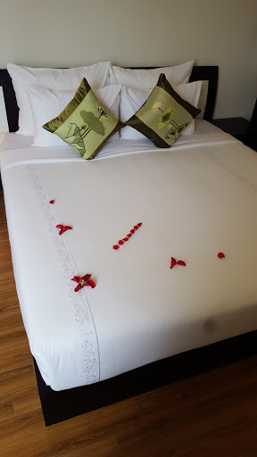 Serenity Villa Hotel