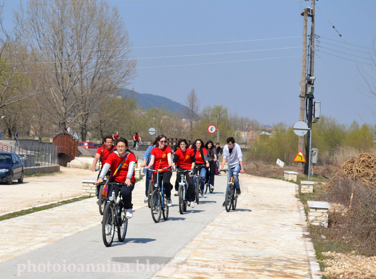 Photos from Ioannina: Βόλτα με ποδήλατα στον παραλίμνιο ποδηλατόδρομο!
