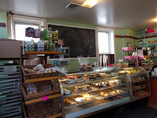 Bakery «Sweetsboro Pastry Shoppe», reviews and photos, 1302 Kings Hwy, Swedesboro, NJ 08085, USA