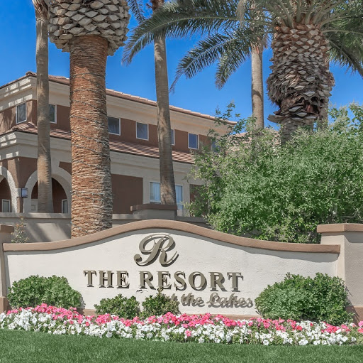 Resort at the Lakes Apartments logo