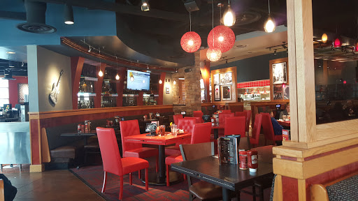 Hamburger Restaurant «Red Robin Toringdon», reviews and photos, 3415 Toringdon Way, Charlotte, NC 28277, USA
