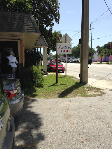 Sazon Latino Restaurant