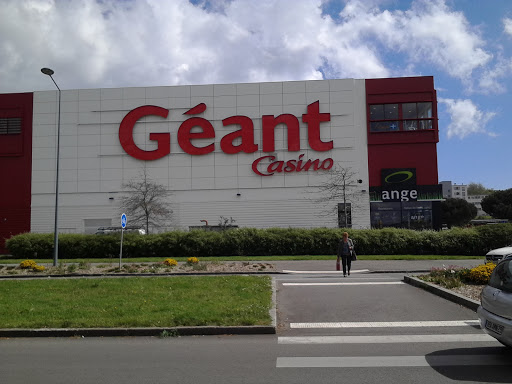 Géant Casino BREST