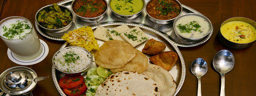 Shri Ambika Caterers, 4, Somnath Apartment, Behind Somnath Temple,, Shantadevi Road,, Navsari, Gujarat 396445, India, Wedding_Planner, state GJ