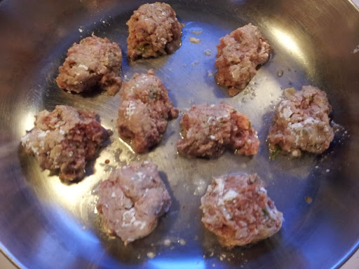 Cooking easy Japanese chicken patties